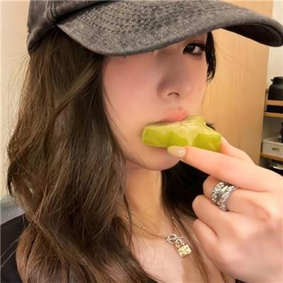 单身汉与时髦女郎